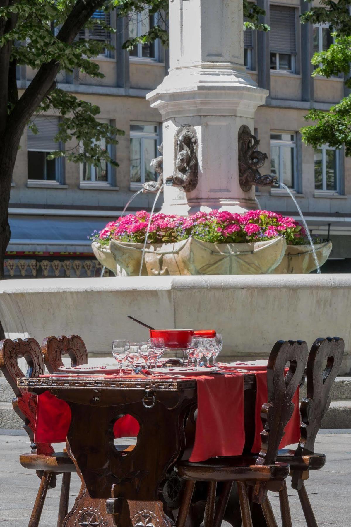 Edelweiss Manotel Geneva Exterior photo